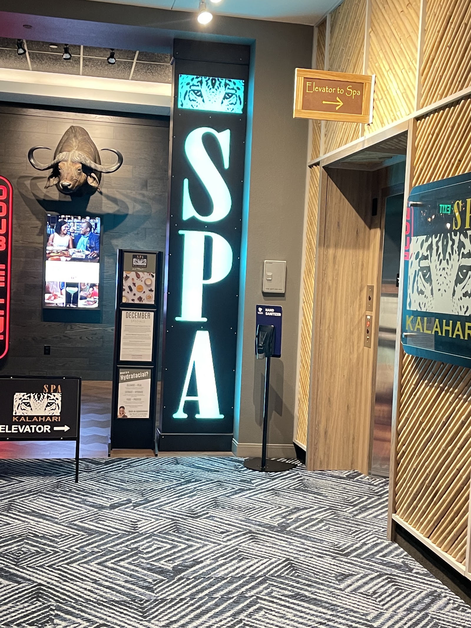 Spa Kalahari & Salon nail photo 6